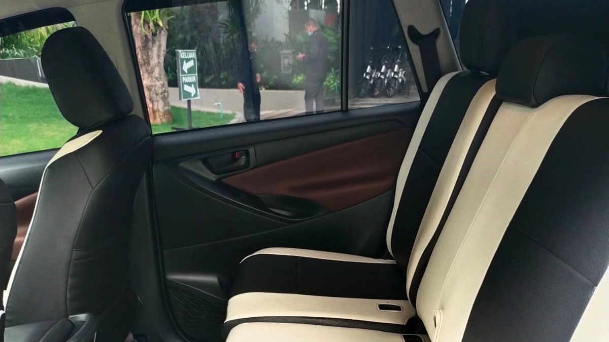 Toyota Innova Reborn Interior Cabin
